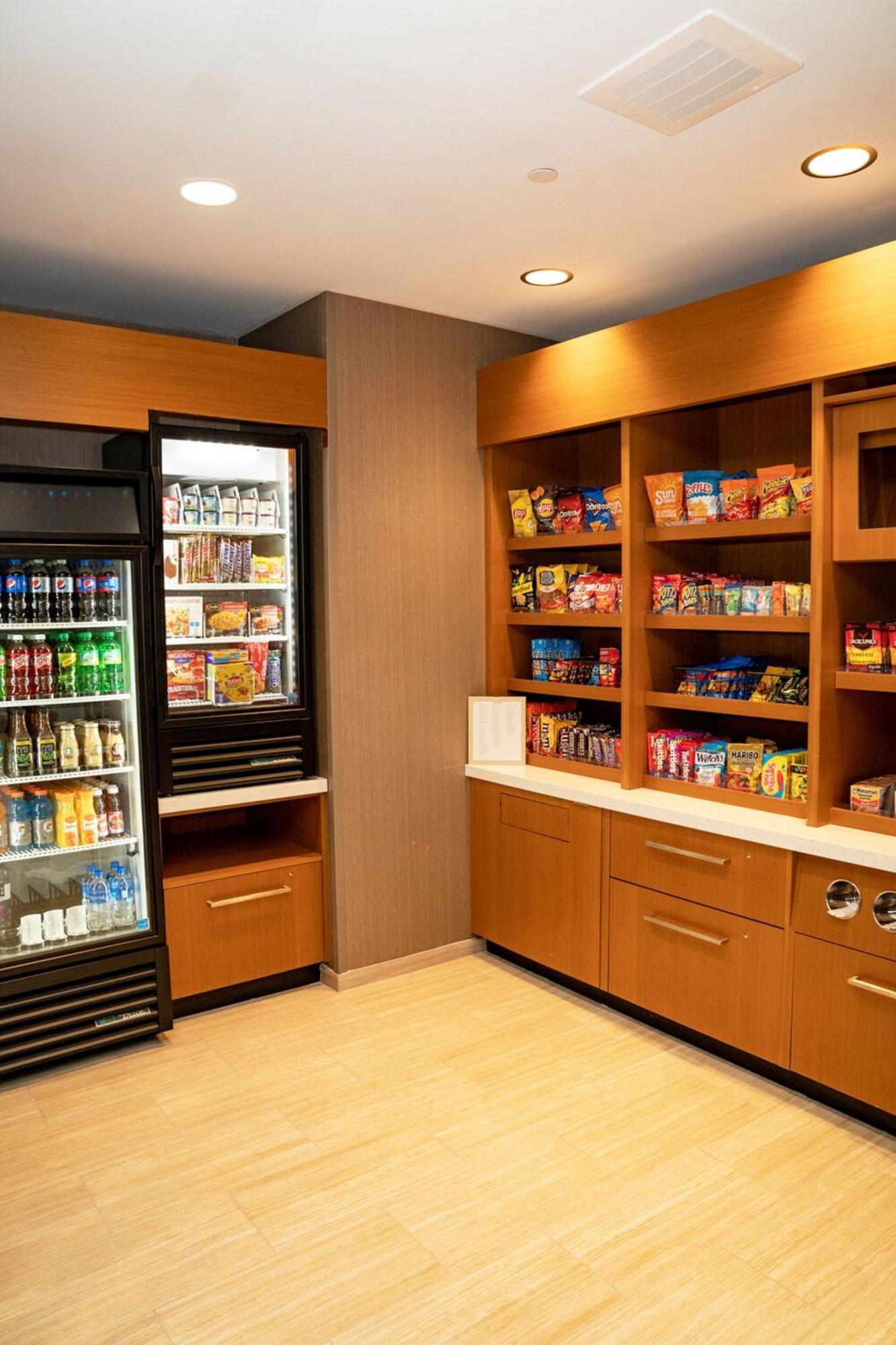 Springhill Suites By Marriott Woodbridge Esterno foto